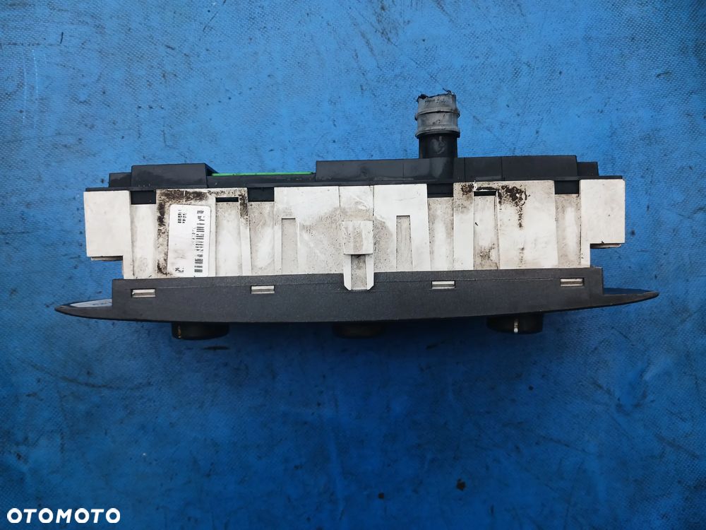 Panel klimatyzacji nawiewu Volvo V40 S40 Lift FL grzane fotele ogrzewania sterownik regulacji temperatury - 2