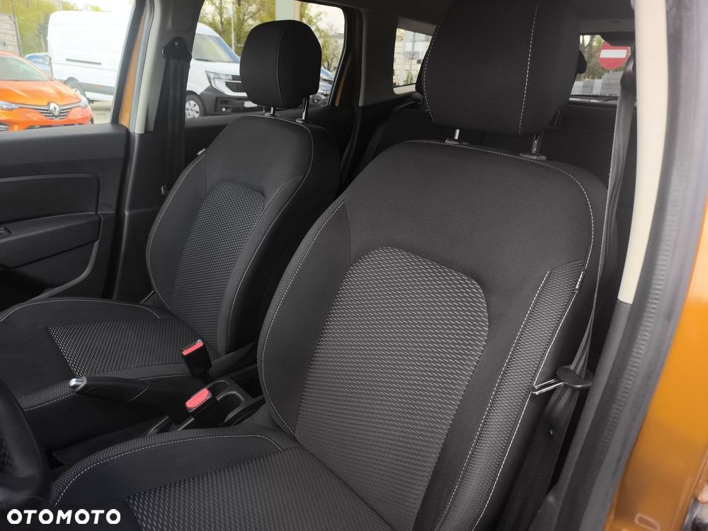 Dacia Duster 1.3 TCe FAP Comfort - 11