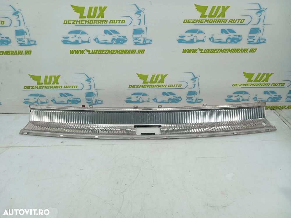 Ornament Audi A4 B8/8K (facelift)  [din 2011 pana  2016] - 1