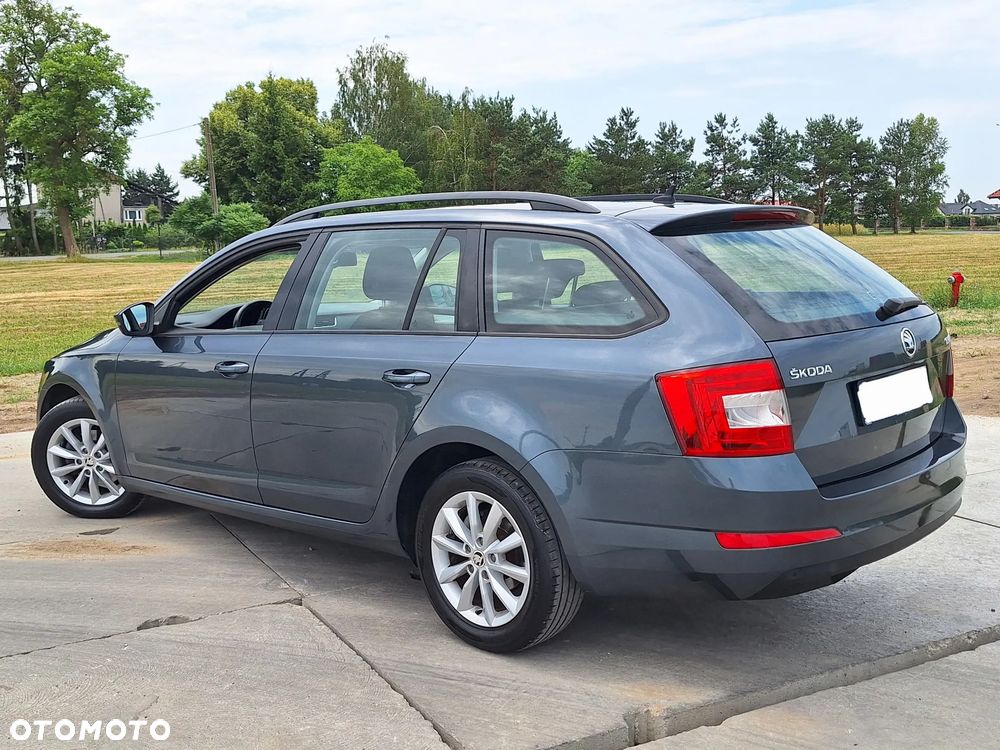 Skoda Octavia - 2