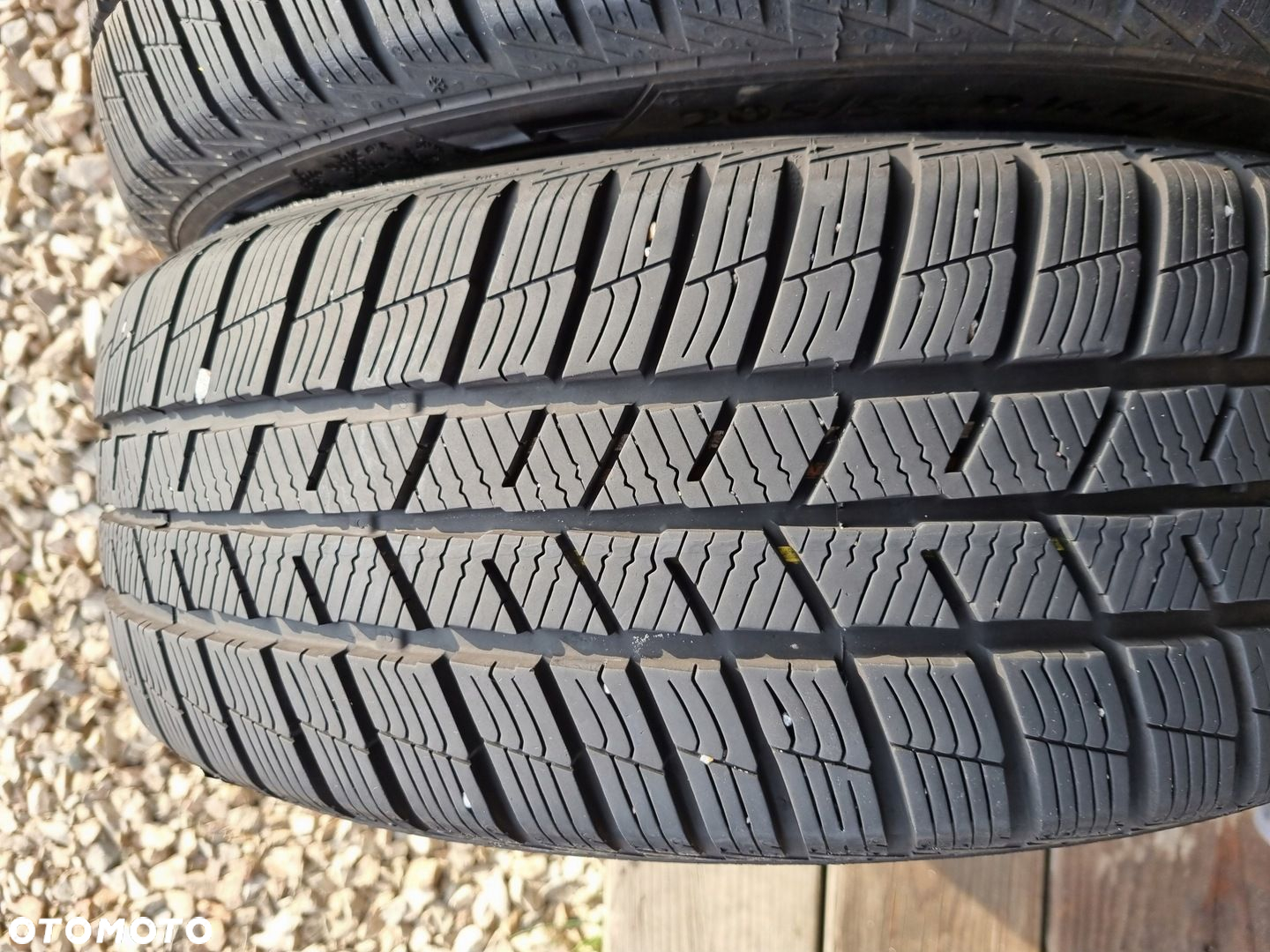 OPONY BARUM POLARIS 5 205/55r16 94H,2020r.7,3mm bdb stan 4szt, - 2
