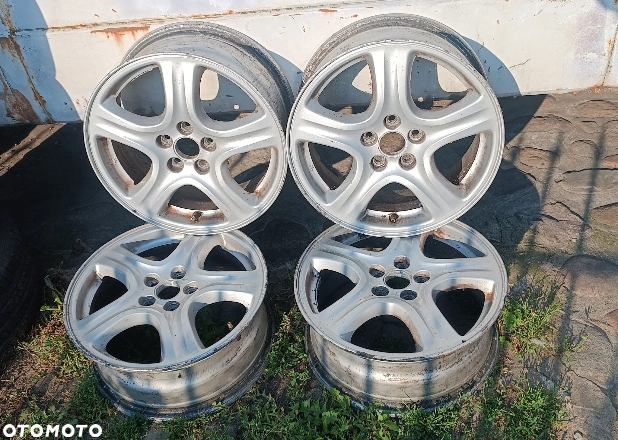 Subaru Legacy III 2,5 83N wszystkie części Szybka wysyłka - 23