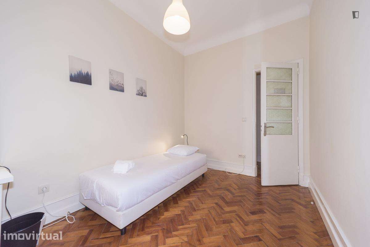Quarto - localizado em Lapa Lisbon - Grande imagem: 3/15