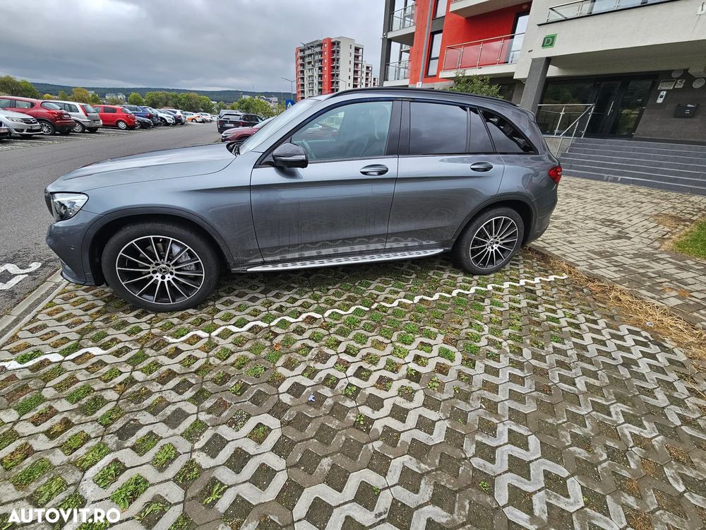 Mercedes-Benz GLC 250 d 4Matic 9G-TRONIC AMG Line - 7