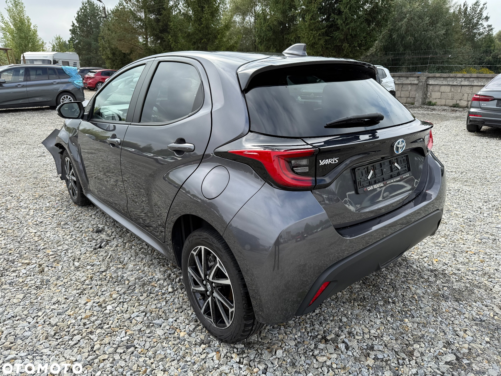 Toyota Yaris Hybrid 1.5 Executive - 5