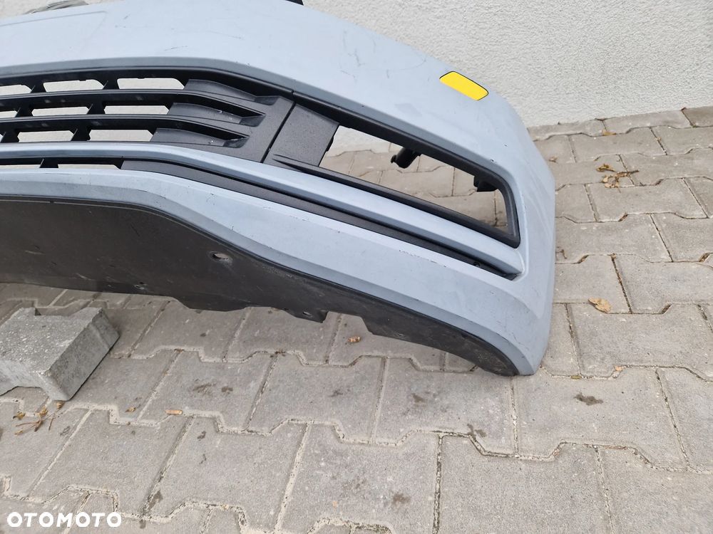 Zderzak Vw Touran III 5t 2016 - - 10