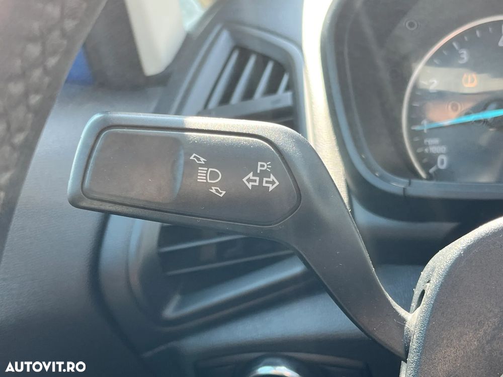 Ford EcoSport - 18