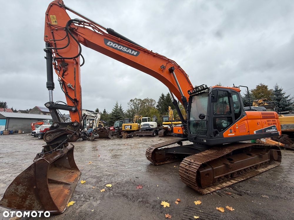 Doosan DX255LC - 1