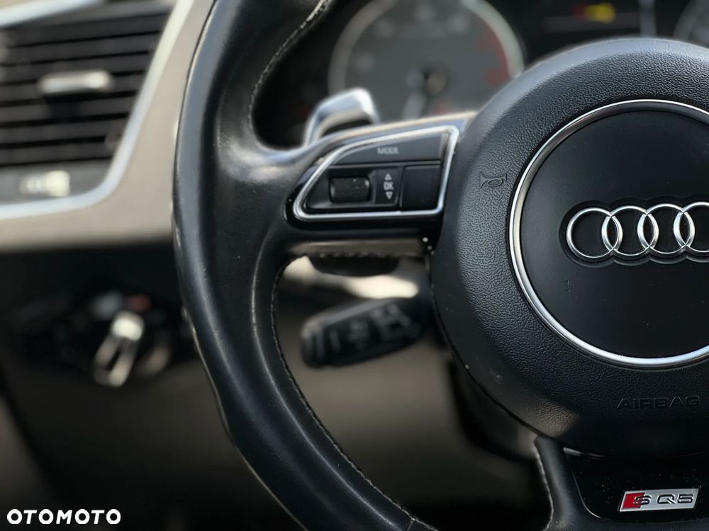 Audi SQ5 - 11