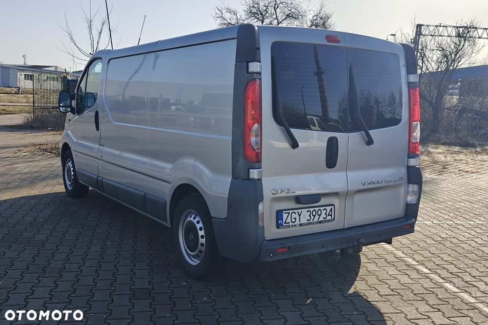 Opel Vivaro - 7