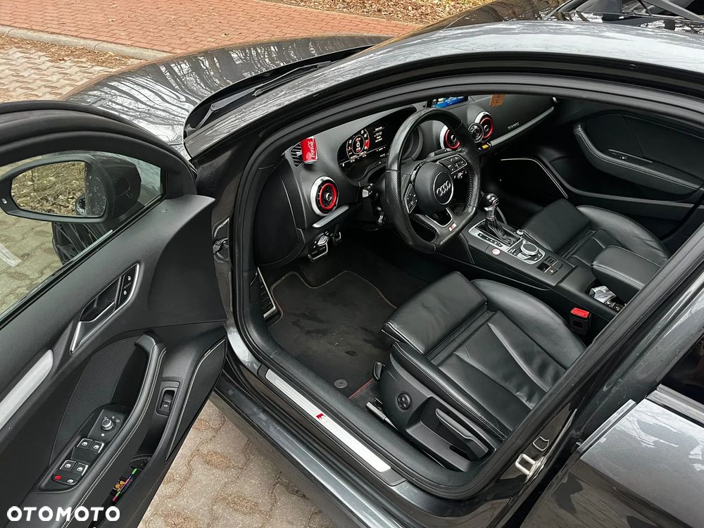 Audi S3 Limousine S tronic - 16