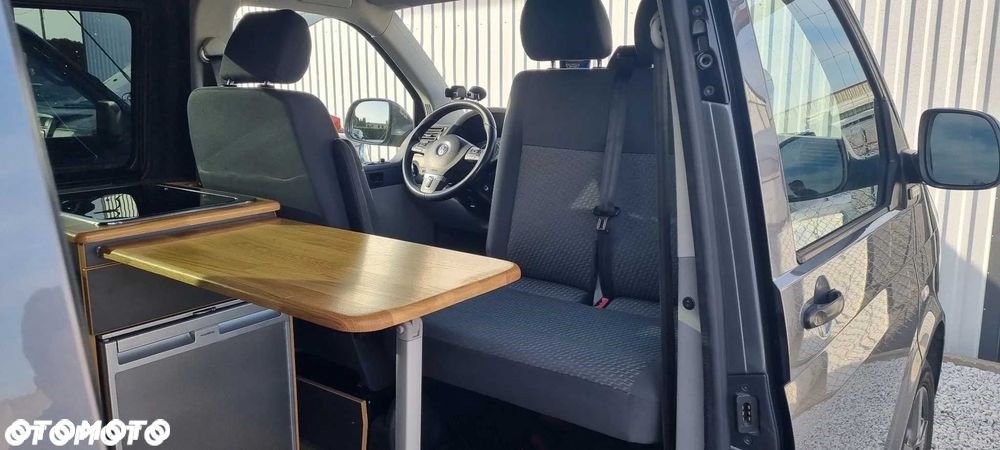 Volkswagen Transporter - 4