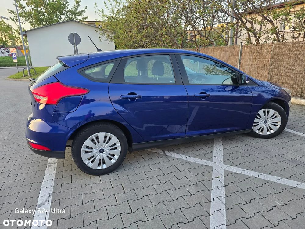Ford Focus 1.5 EcoBoost Trend Edition Business - 4