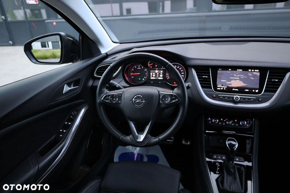 Opel Grandland X 1.6 Start/Stop Automatik Ultimate - 23