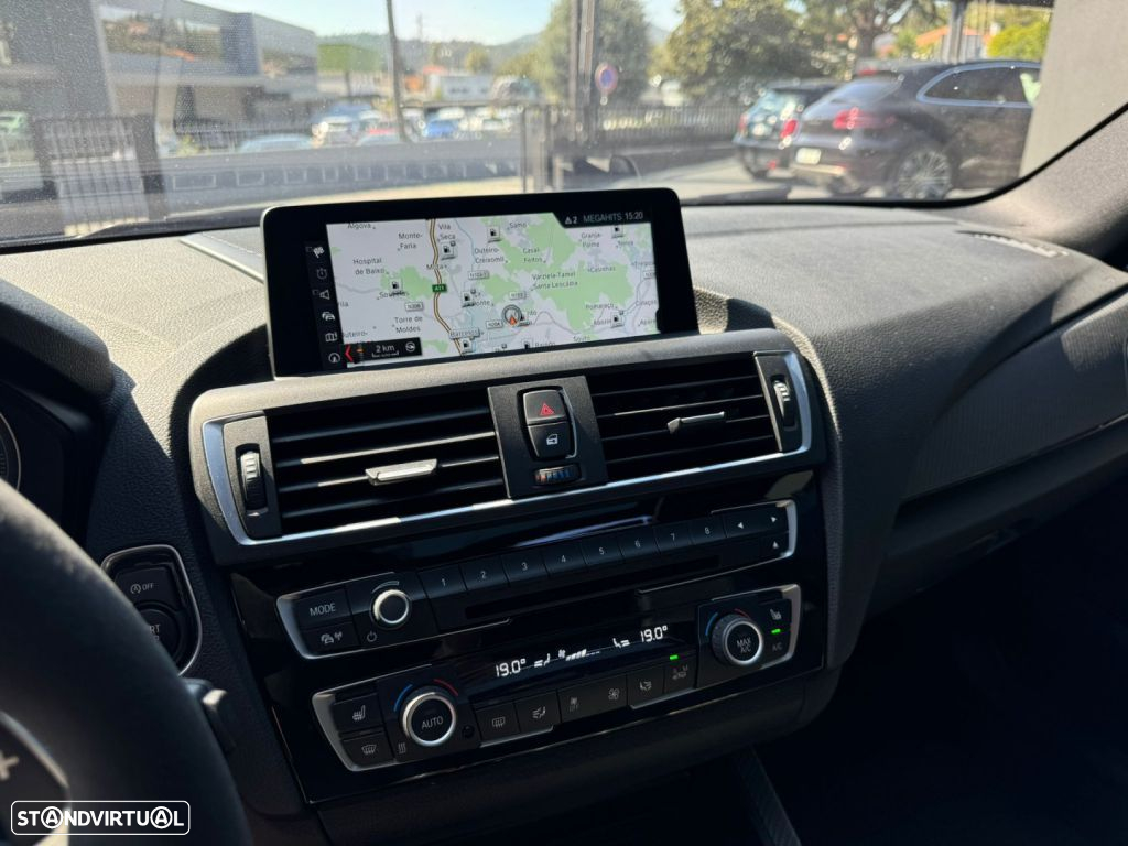 BMW M2 Auto - 13