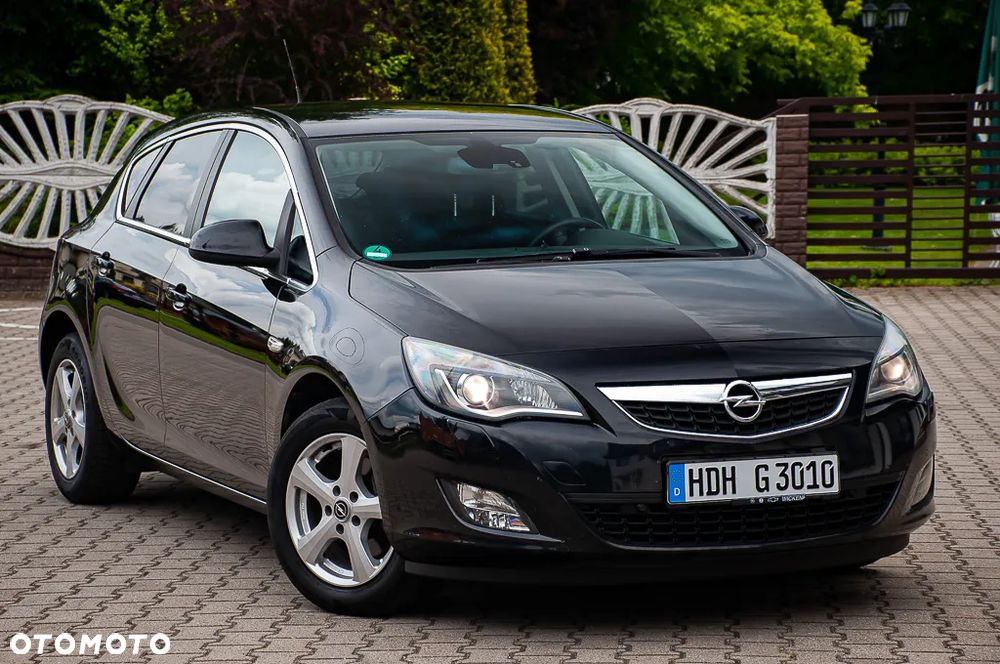 Opel Astra 1.6 Turbo Edition Sport - 15