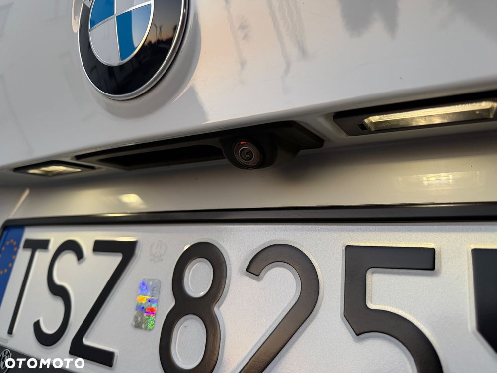 BMW X1 xDrive18d xLine sport - 12