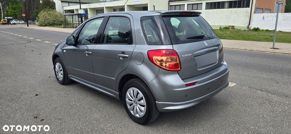 Suzuki SX4 1.6 Comfort - 6