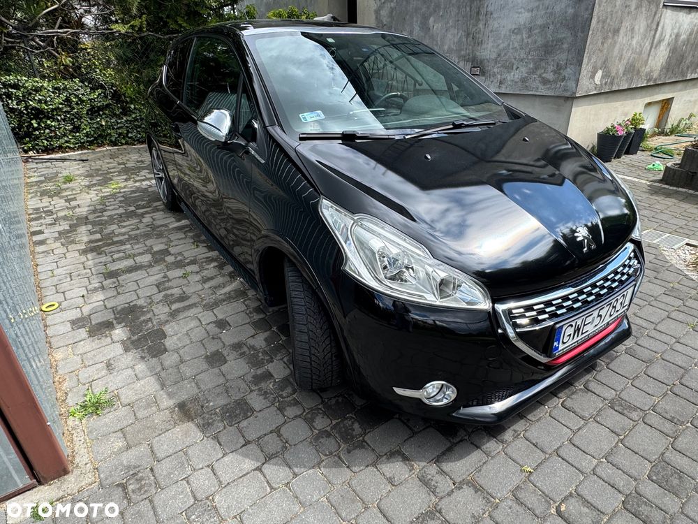 Peugeot 208 1.6 THP GTi - 5