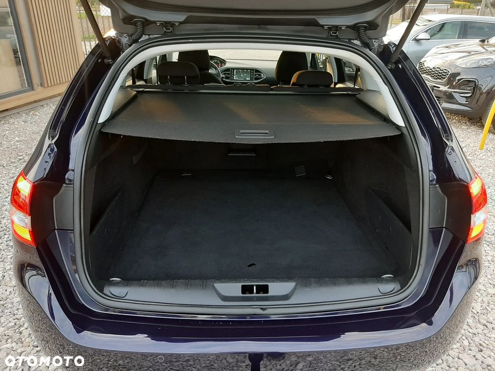 Peugeot 308 BlueHDi 120 Stop & Start Allure - 26