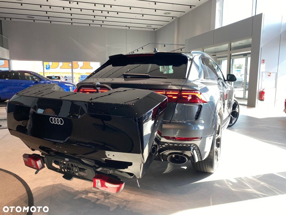 Audi RS Q8 - 6