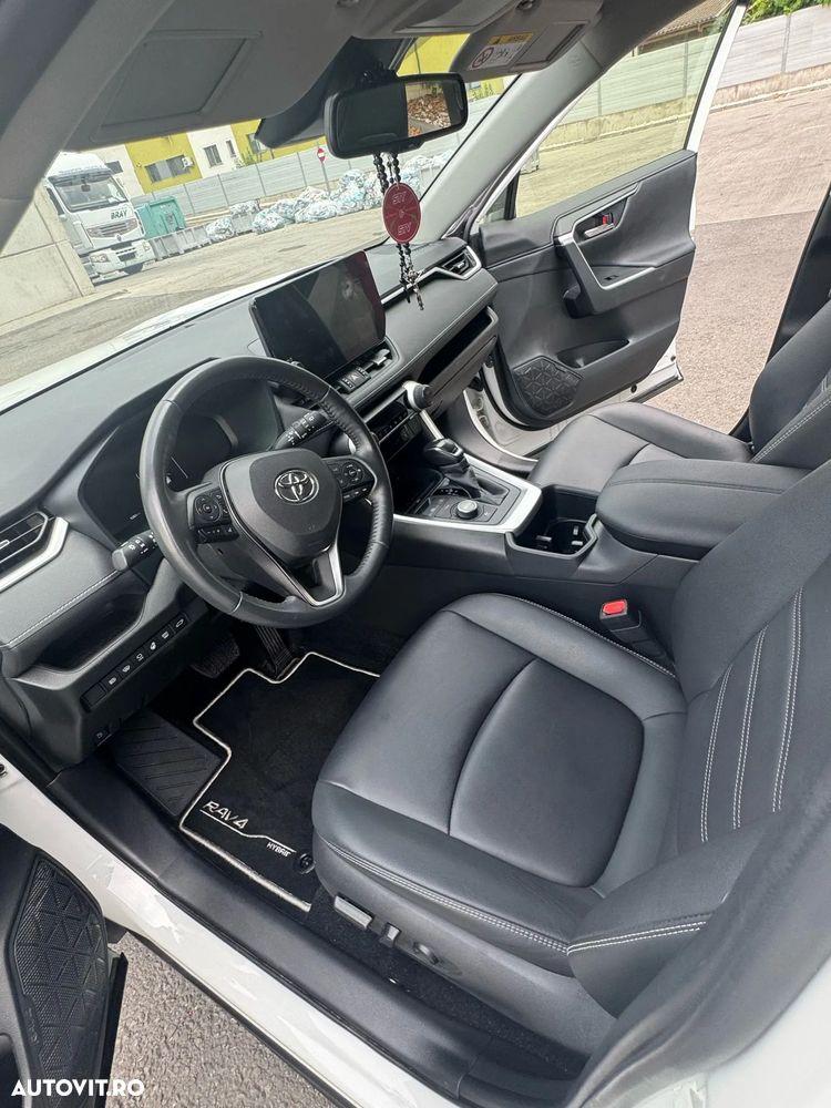 Toyota RAV4 2.5 VVT-iE 4x4 Luxury - 13