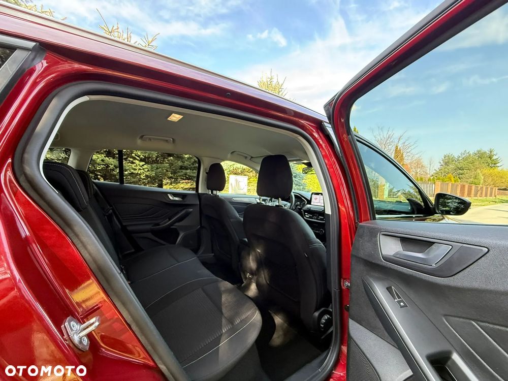 Ford Focus 1.5 EcoBoost Titanium X - 30