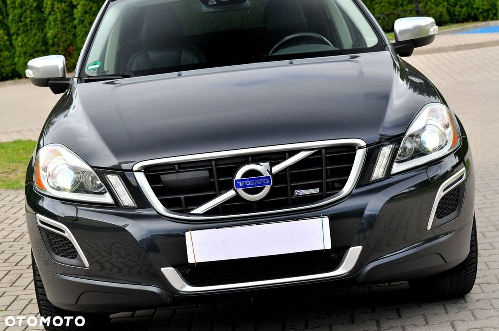 Volvo XC 60 D4 R-Design Summum - 4