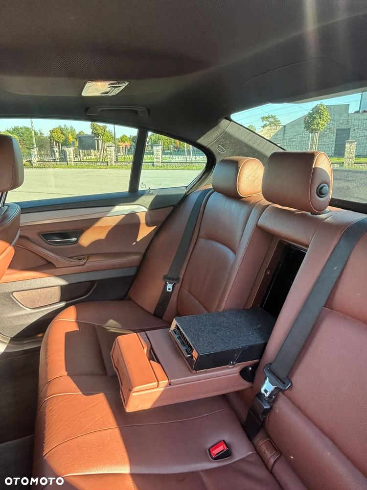 BMW Seria 5 - 11