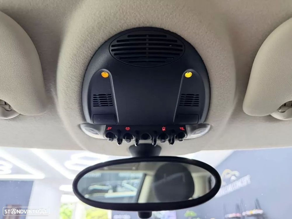 MINI 3 Portas One D - 33