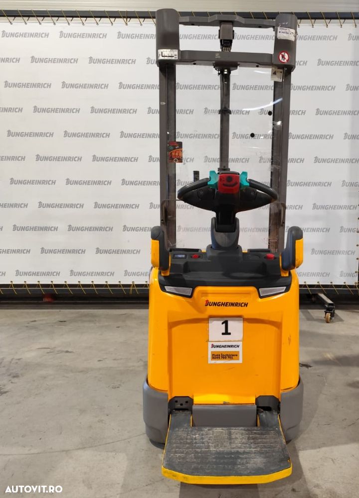 Jungheinrich ERC 212 - 3