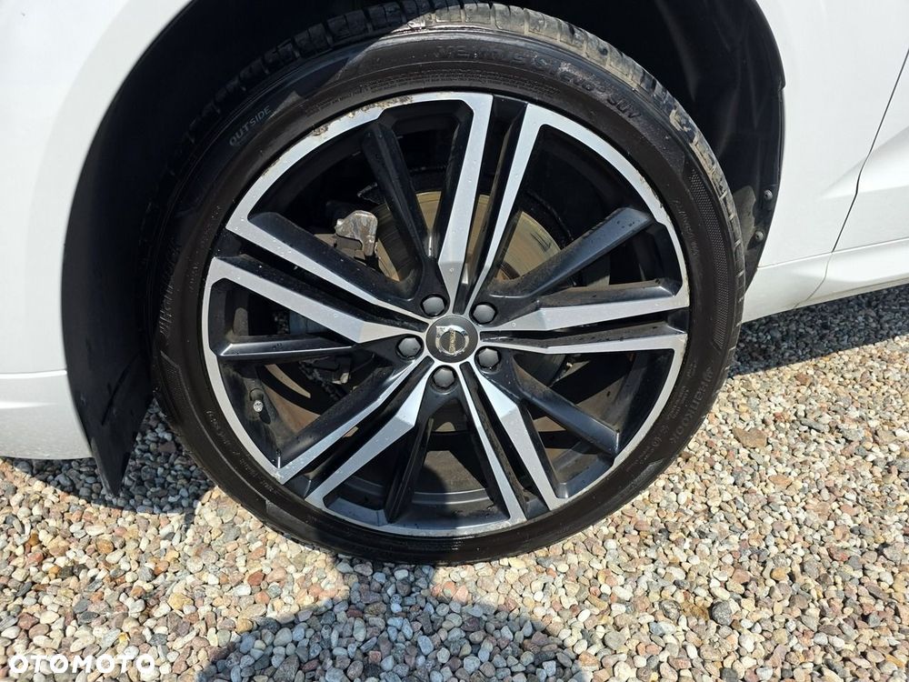 Volvo XC 60 D4 SCR AWD R-Design - 16