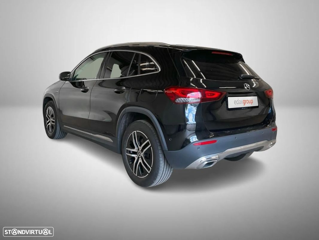 Mercedes-Benz GLA 250 e Progressive - 2