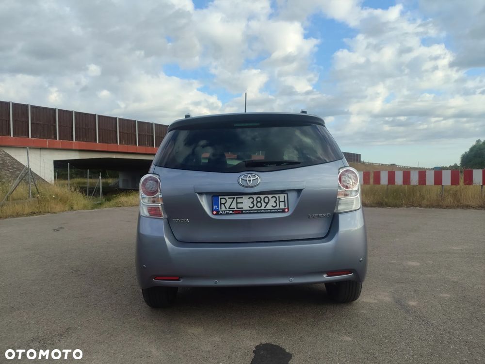 Toyota Verso 1.8 Sol EU5 7os - 5