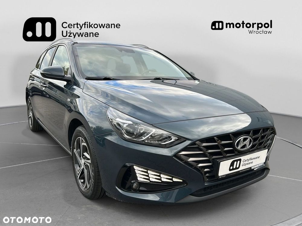 Hyundai i30 1.5 T-GDI 48V Comfort DCT - 13