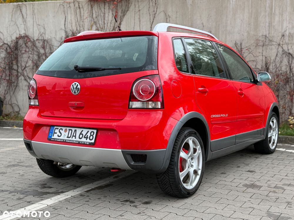 Volkswagen Polo - 8
