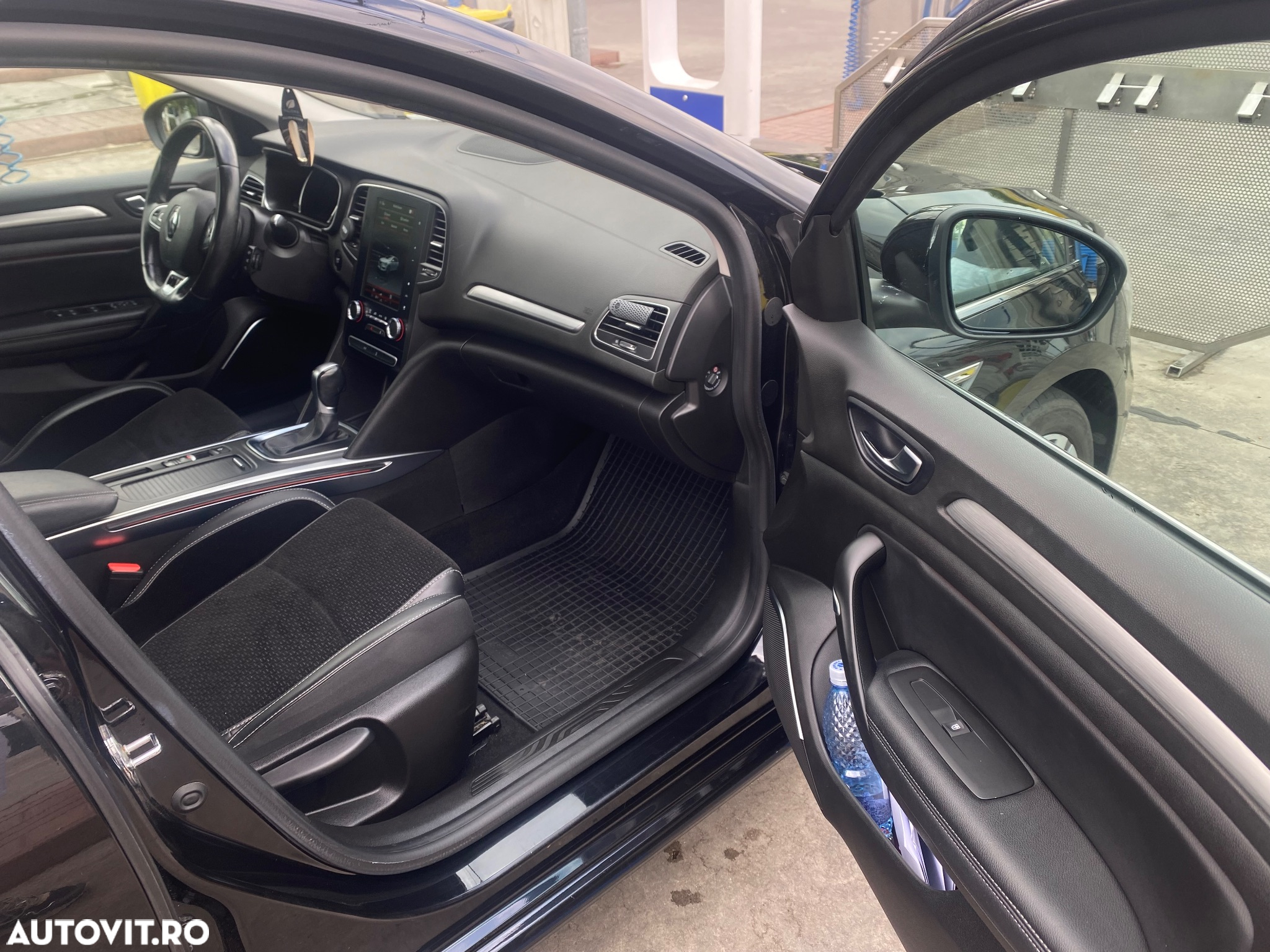 Renault Megane BLUE dCi EDC Intens - 10