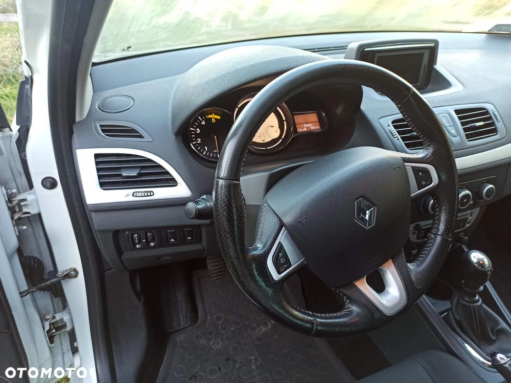Renault Megane 1.6 dCi Energy Limited EU6 - 13