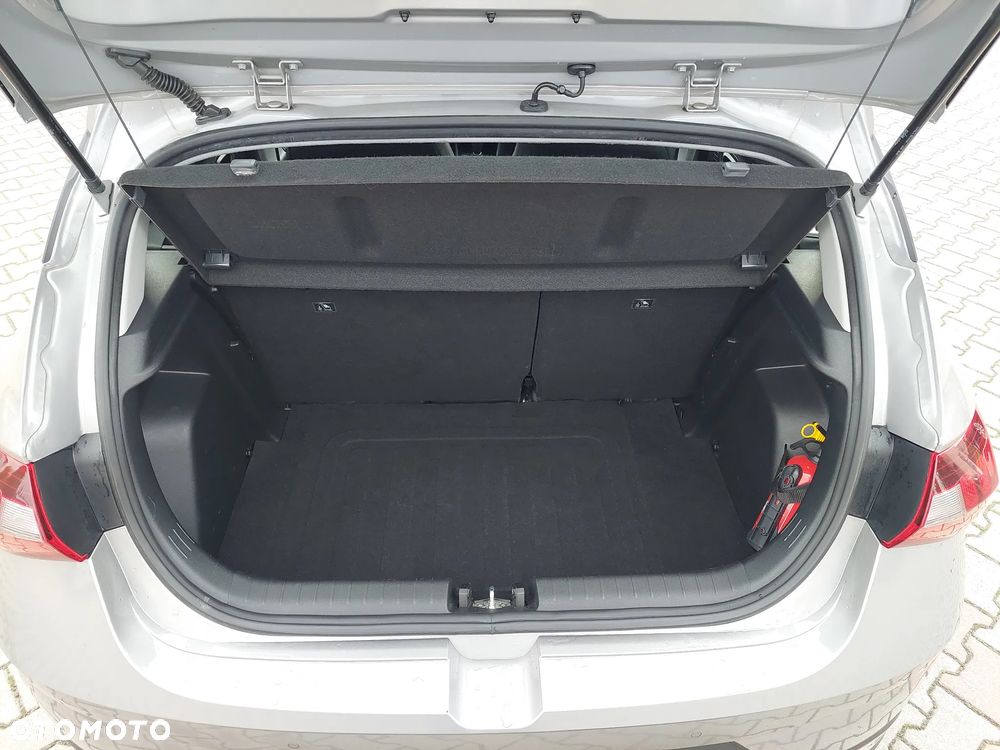 Hyundai i20 1.2 Classic Plus - 17