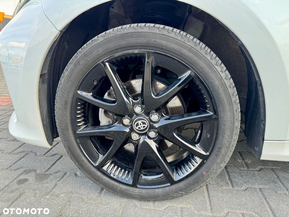 Toyota Yaris - 6