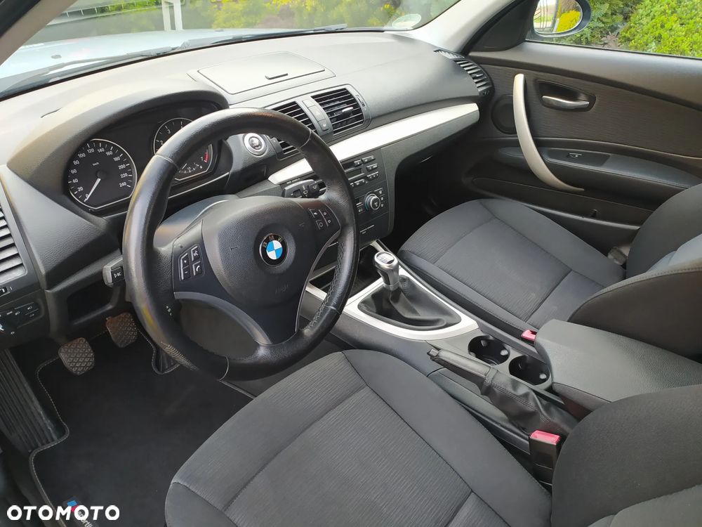 BMW Seria 1 116i Edition Sport - 22