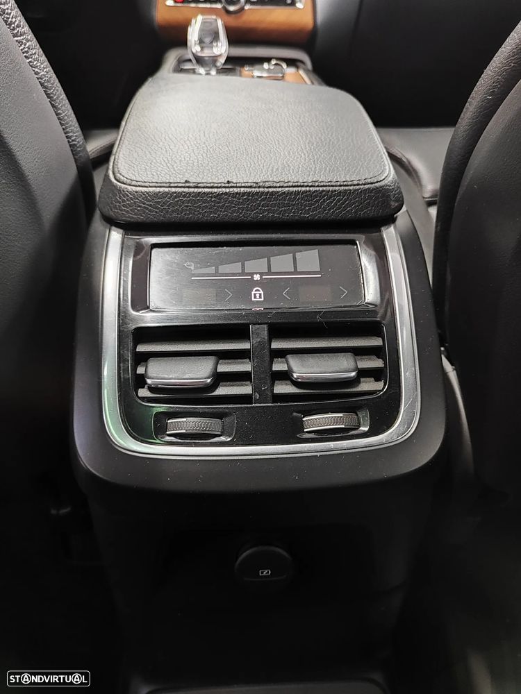 Volvo XC 90 2.0 T8 PHEV Inscription Expression AWD - 25