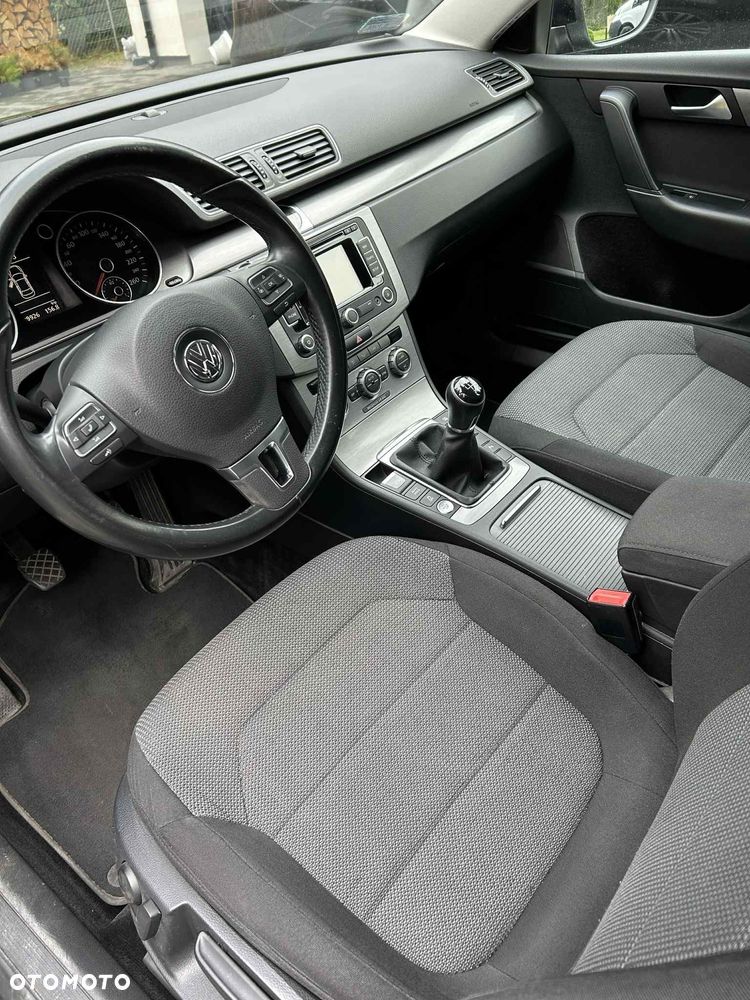 Volkswagen Passat 1.4 TSI Comfortline - 9