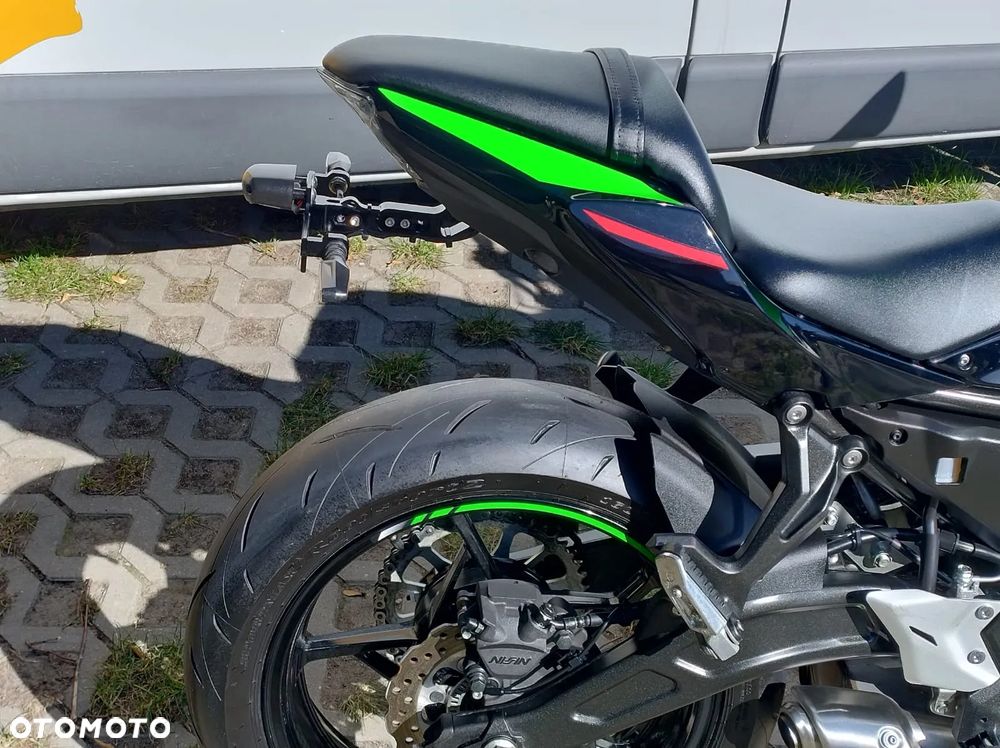 Kawasaki Ninja - 12