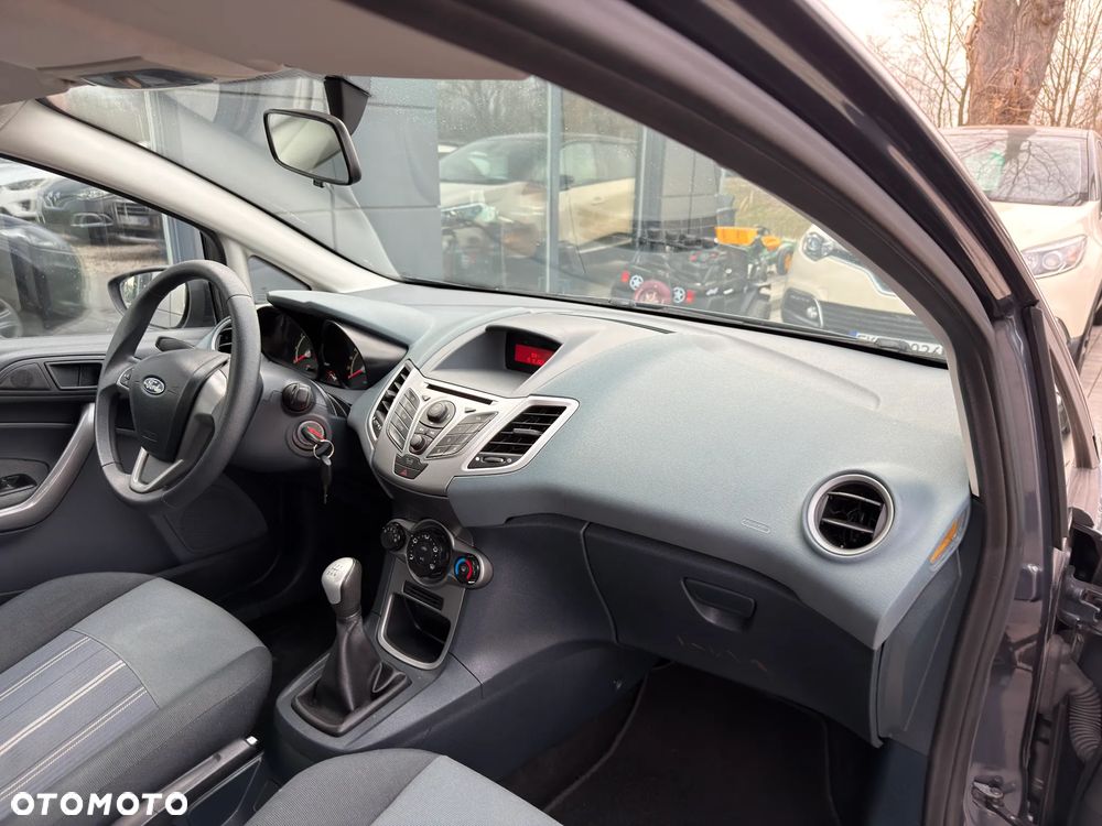 Ford Fiesta 1.25 - 28