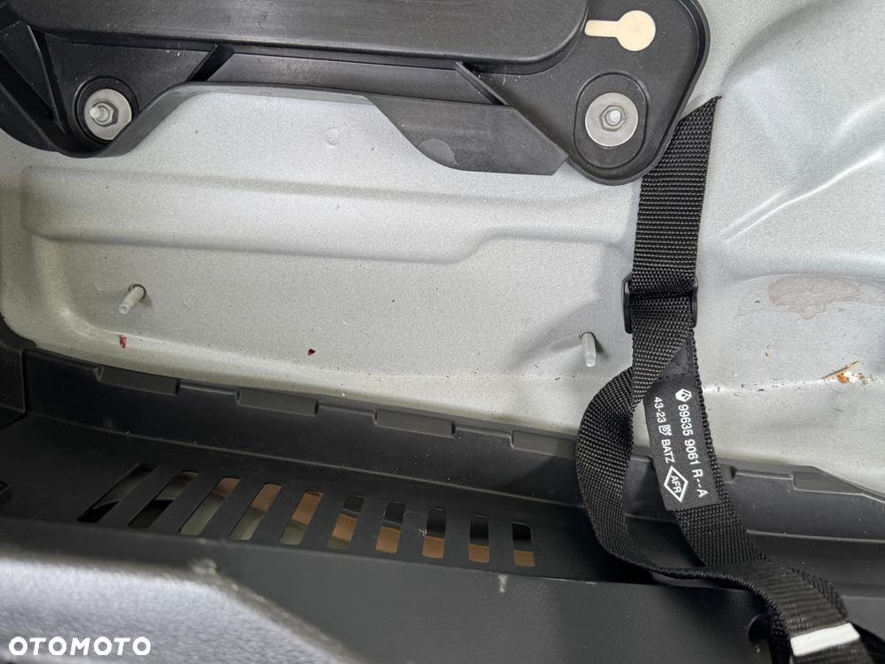Renault Captur - 15