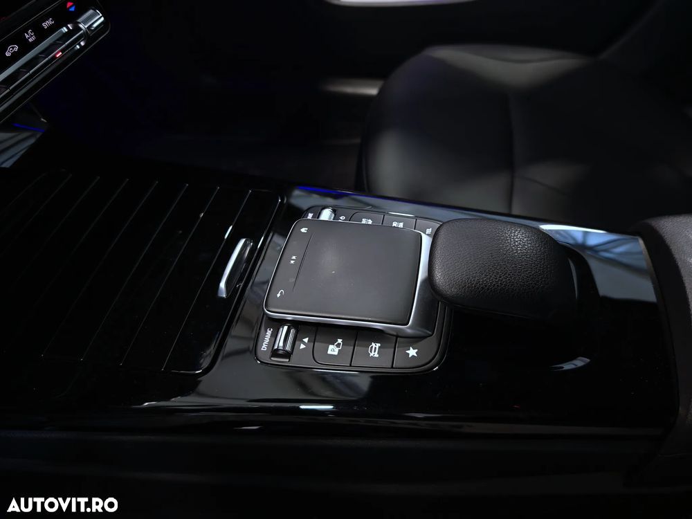 Mercedes-Benz CLA 180 d 8G-DCT - 25