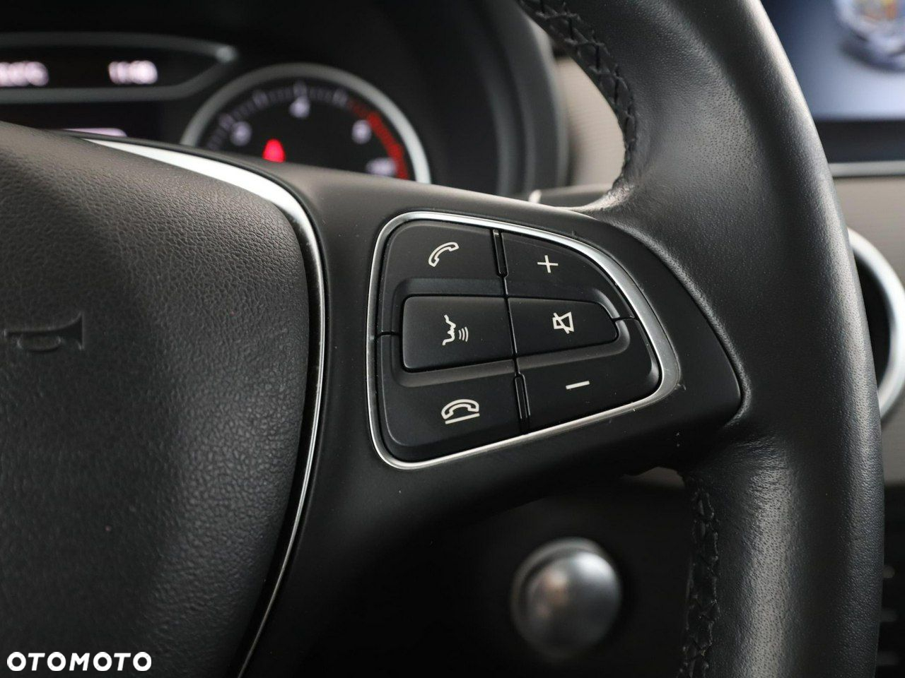 Mercedes-Benz Klasa B 180 CDI 7G-DCT - 30
