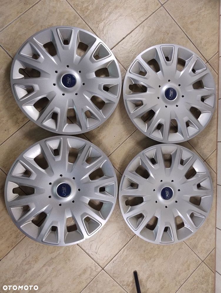 Kołpaki oryginalne do Forda 16 cali r16 4 sztuki komplet wysyłka OLX - 1