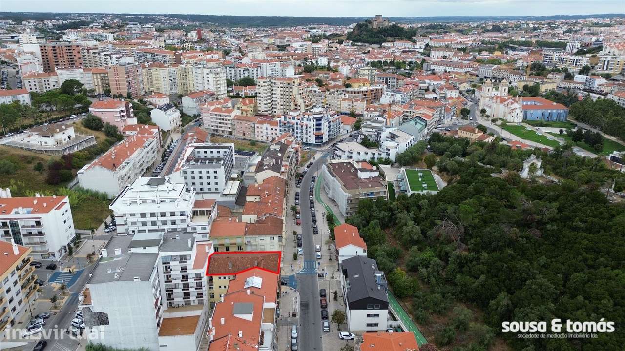 Oportunidade de Investimento – Apartamento T6 Arrendado a Estudantes | - Grande imagem: 4/35